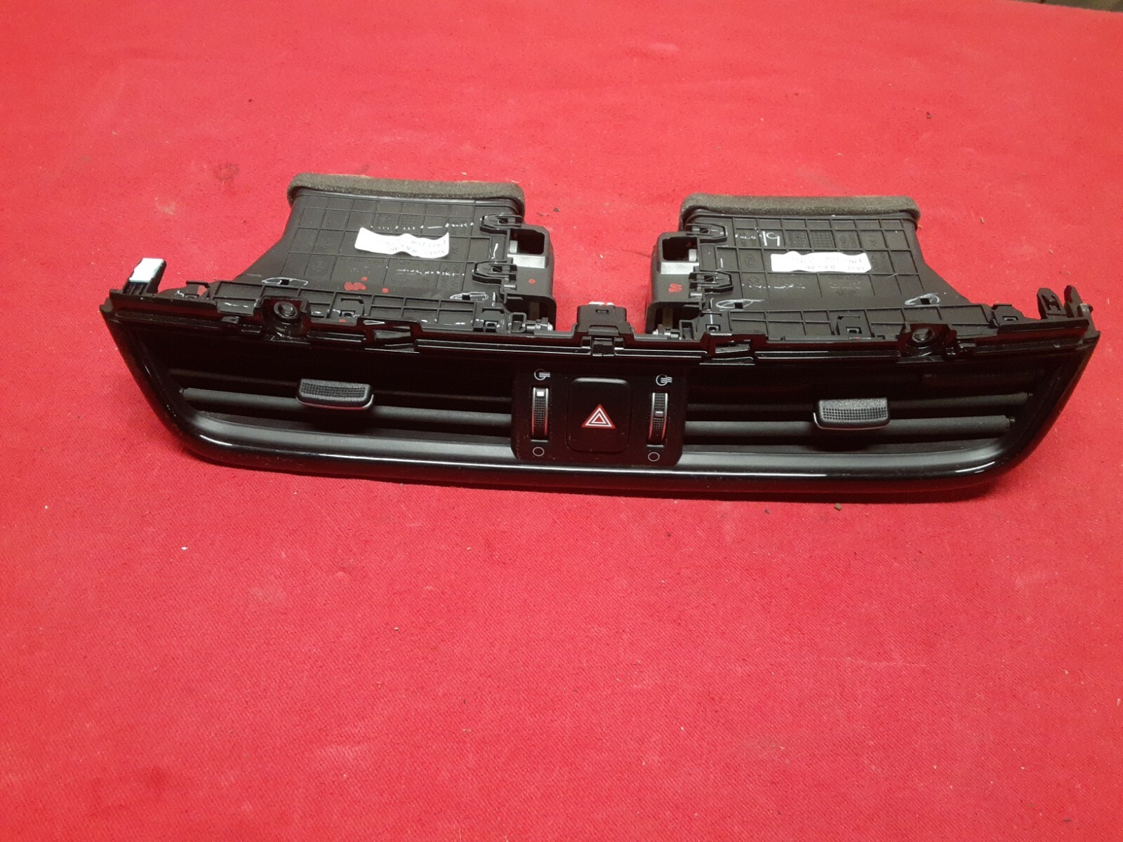 2016-2020 Kia Optima Center Dash Hazard Light Vent Grille Bezel Replacement