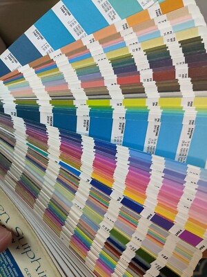 その他 PANTONE Formula Guide 2003-2004 PANTONE Color Formula PMS Guide 2003 - 2004 Ink Mixing Book