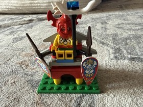 LEGO 6236 King Kahuka 1994 Islanders Complete w Manual Vintage