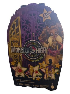New Monster High Skulltimate Secrets HAUNTLYWOOD Mysteries CLAWDEEN WOLF Doll