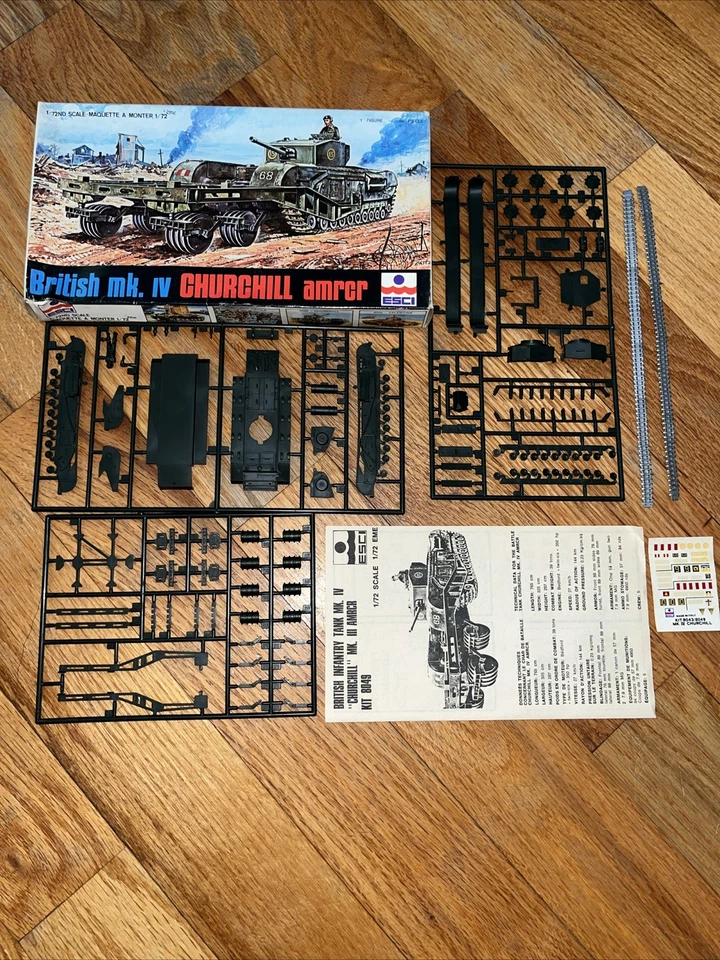 Nitto kagaku M7B1 105mm Esci Rocket Launcher Churchill Amrer 1/72 New Out Of Box - Image 2 of 4