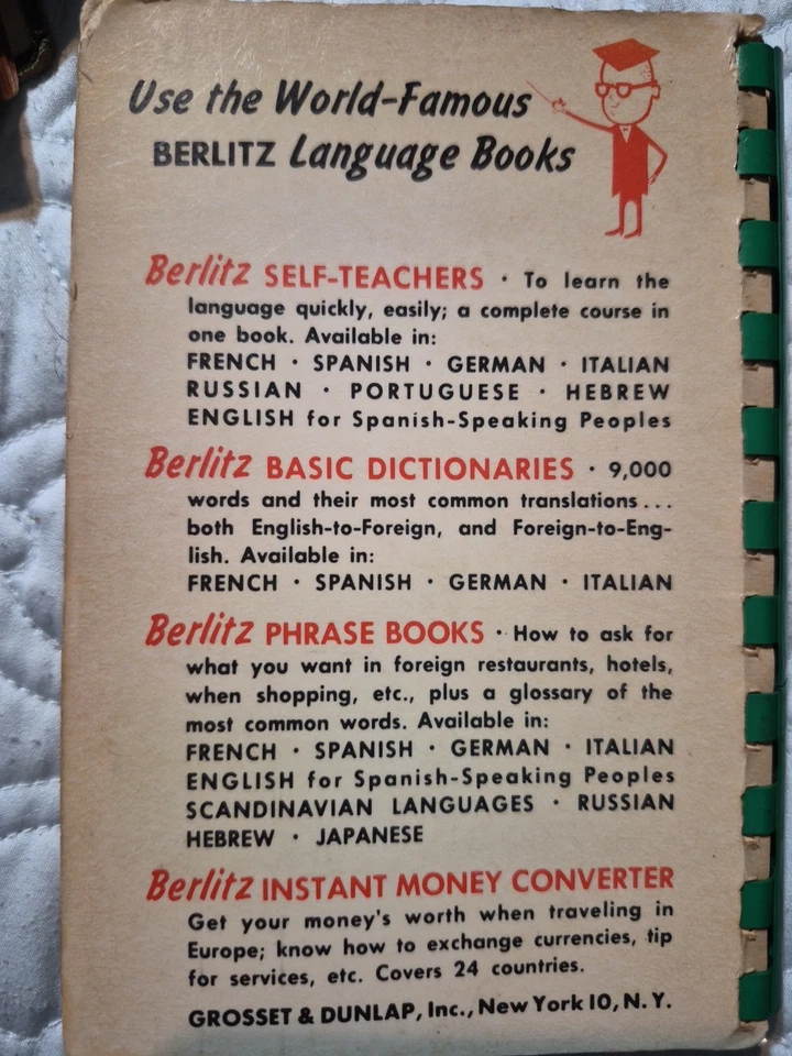 Vintage BERLITZ Italian Phrase Book for Travelers Glossary of common words - Image 2 of 2