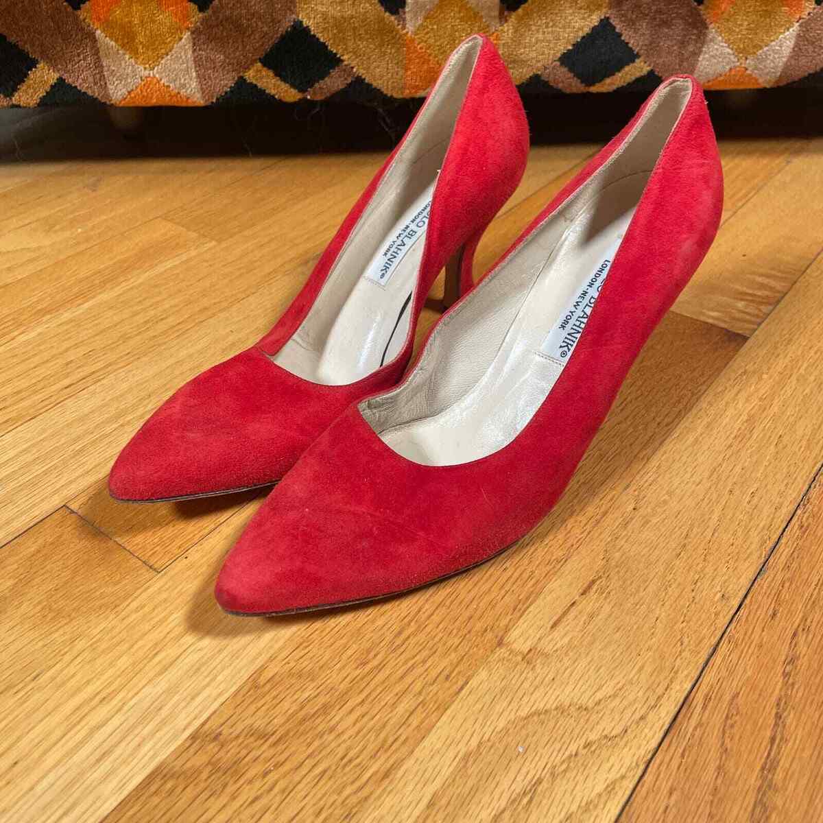 Manolo Blahnik Red Suede Heels Size 37.5 UK 7.5 US | eBay Manolo Blahnik Red Suede Heels Size 37.5 UK 7.5 US | eBay