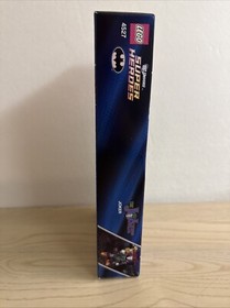 LEGO 4527 DC Comics Super Heroes: The Joker Box Has Cosmetic Damage