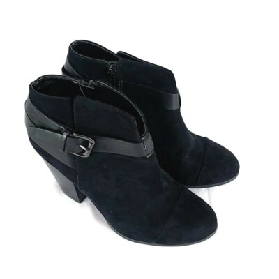 Carlos Womens sz 8M Black Harvert Ankle Booties Side Zip Buckle Strap