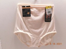 NEW Bali 2 Pair Shaping Briefs Light Control Sz Medium Pink X372 NWT