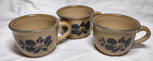 Pfaltzgraff Folk Art Coffee Tea Cups #001 Vtg USA Set of 3 with Old Stamp