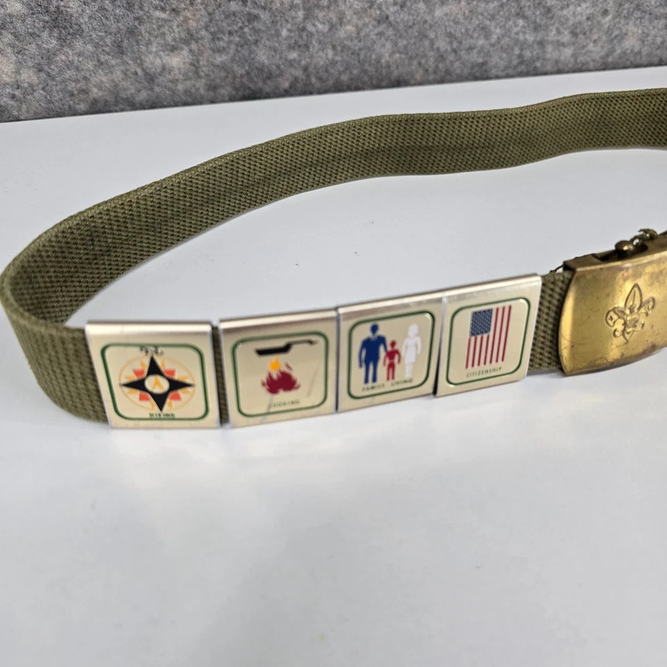 Boy Scout Green Adjustable Belt w/8 Slide Badges Brass Buckle USA Made Vintage - Image 2 of 4