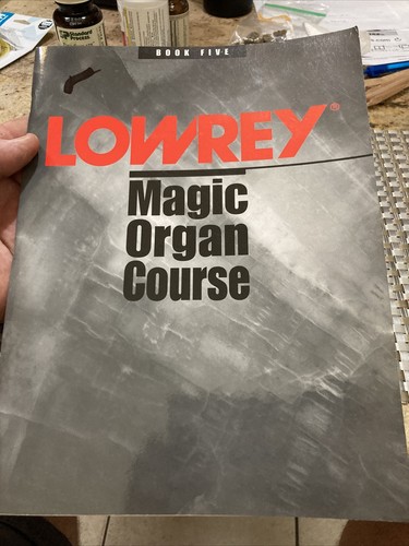 Lowrey Book Five 5 Magic Organ Course Klavier Noten