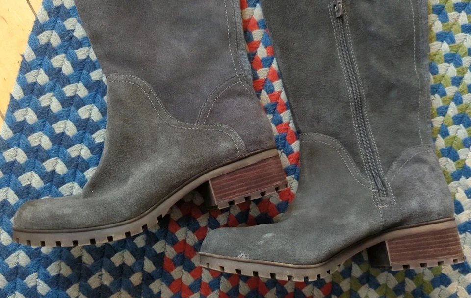 Botas Lucky Brand Mujer 9 M WC 39 Harleen Altas Montar Gris Cuero Cremallera Bloque Foto 3 de 4