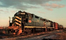 Gateway Western Diesel Locomotives 2037 & 3013 East St. Louis 1990