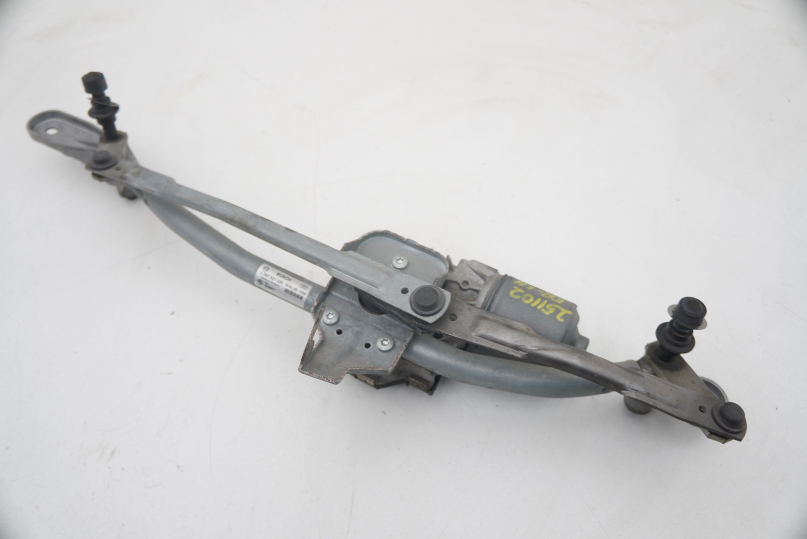 Front Windshield Wiper Motor Linkage 61617272452 OEM Rolls Royce Ghost Series I
