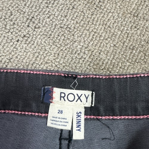 Pantalones de mezclilla Roxy negros ajustados al tobillo bolsillos con cremallera para mujer talla 28 nuevos con etiquetas - Imagen 9 de 12