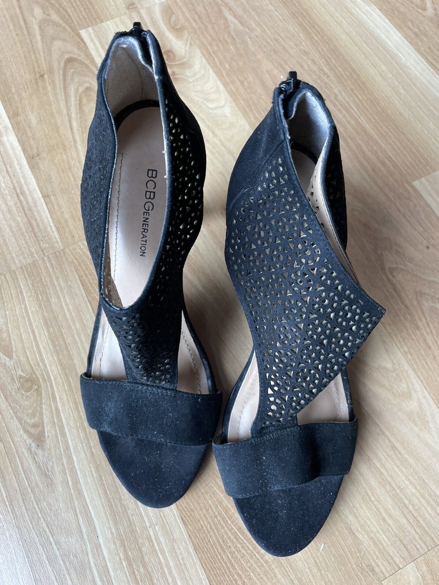 BCBG Generation High HEELS Stilletto Women's Zipper back