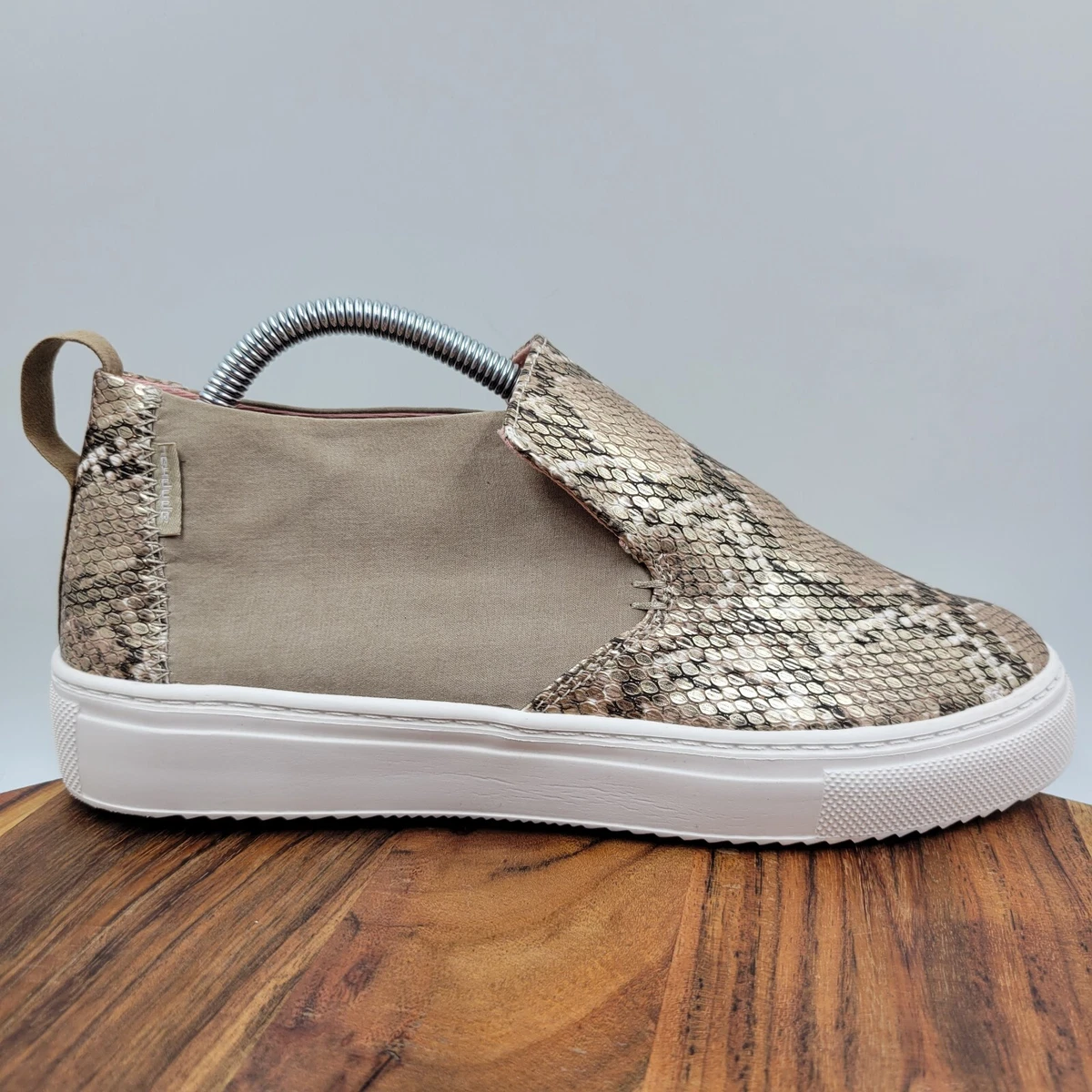Hey Dude Peyton Slip On Shoes Women s 9 Tan Snakeskin Embossed Slip On Sneakers