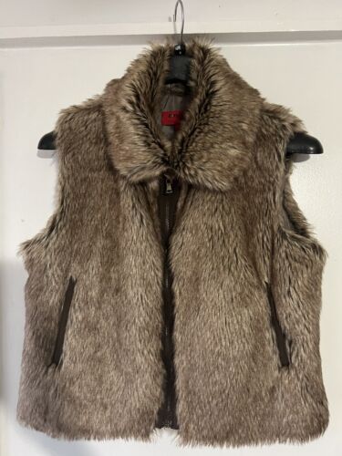 Coffee Shop Brown Faux Fur Vest Size XL