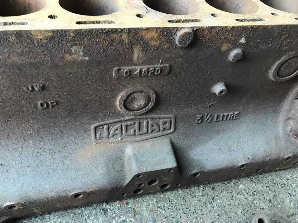 Genuine Jaguar XK120 Engine Lock. W Motor Number. C4820 Spindle Number - Image 4 of 4