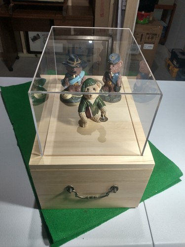 Clear Hat Display Case,Acrylic Baseball Cap Holder with Wooden Stand,Hat Stor... - Picture 11 of 13