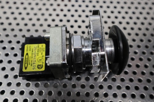 Rees 40102-101 Drucktastenbediener mit Vorhängeschlossbefestigung Neu (2 Stück) Siehe alle Bilder - Bild 10 von 16