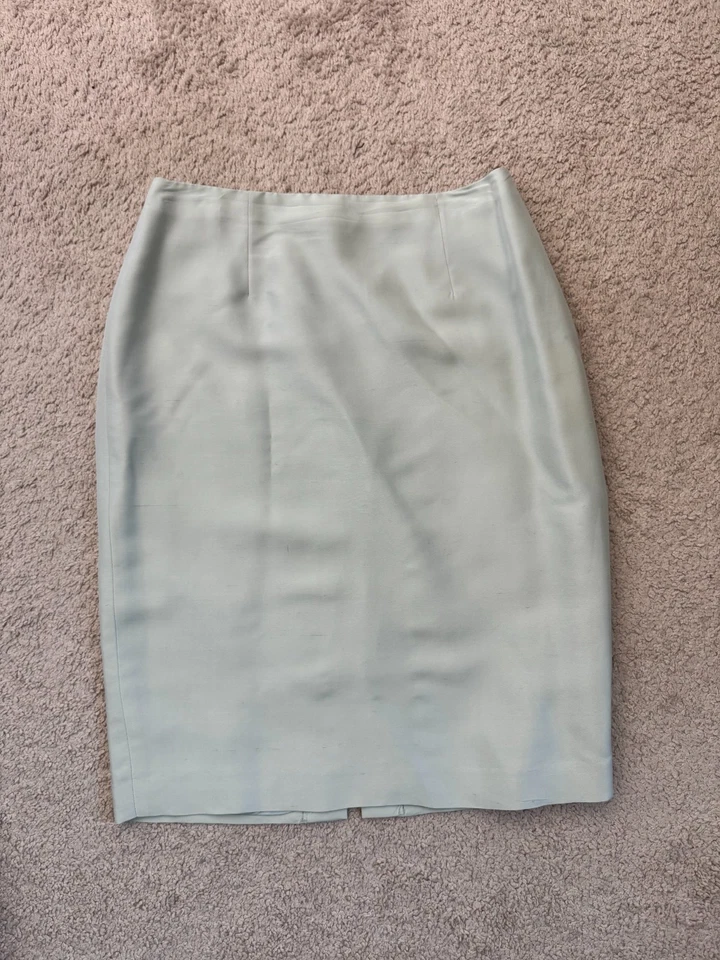 Conjunto de 2 piezas de traje falda vintage Maggy London para mujer 6 cuello de campamento bordado como nuevo Foto 4 de 4