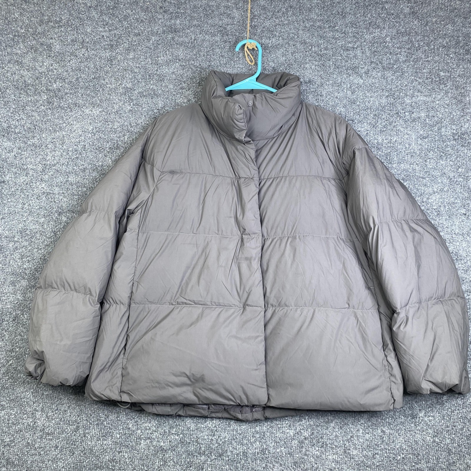 Uniqlo Jacket Powder Soft Medium Gray Down Puffer Nanodesign Womens 461276