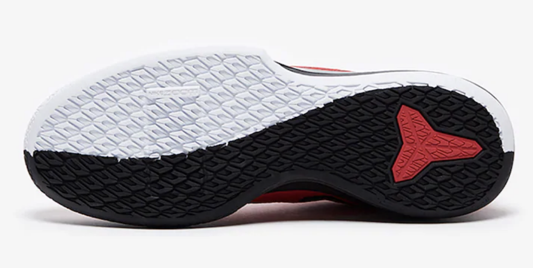 NIKE KOBE BRYANT MAMBA FOCUS UNISEX MEN SIZE 8 / WOMEN SIZE