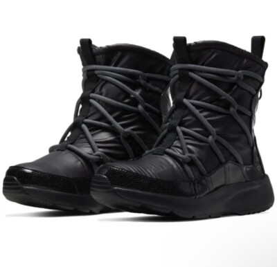 Nike Women's Tanjun High Rise 'Triple Black' Boots AO0355-004 Sz