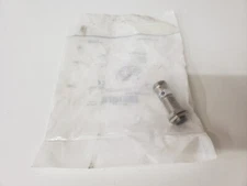 UNUSED - Allen-Bradley 872C-D5NP18-N4 Ser. D Inductive Proximity Sensor