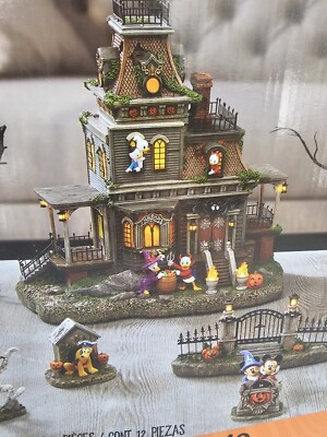 十五夜セット COSTCO Disney Halloween Set Village Haunted House 12 Piece