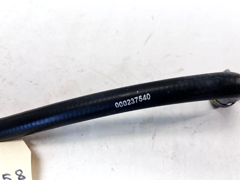 08-14 FERRARI CALIFORNIA REFRIGERANTE DE AGUA REFRIGERACIÓN ENTRADA MANGUERA TUBO OEM Foto 2 de 3