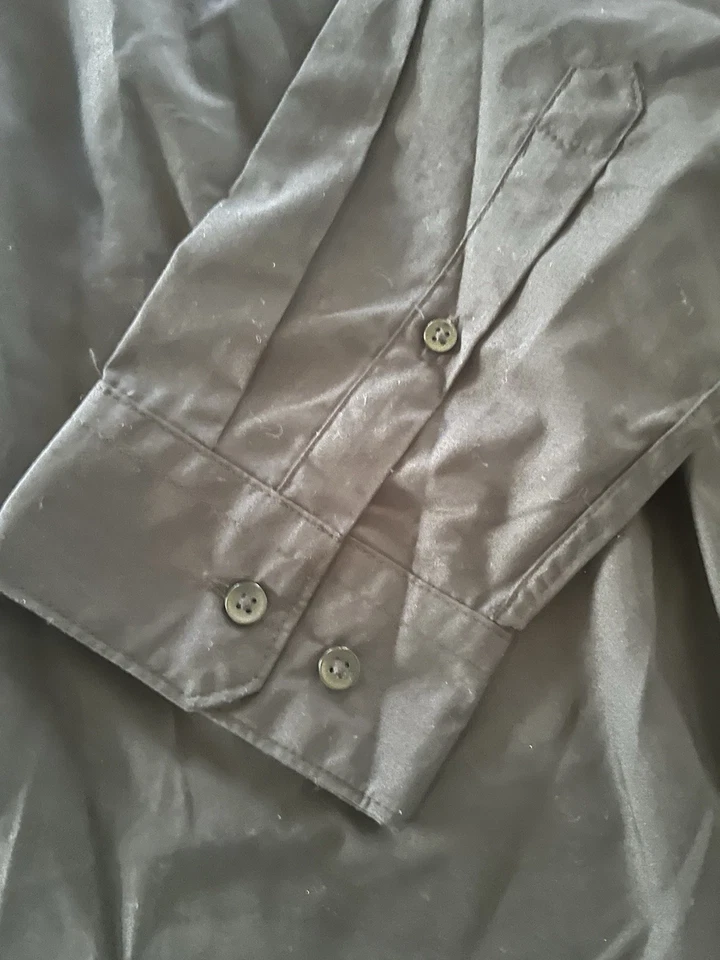 Camisa de Vestir H&M Fácil Hierro Calce Ajustado Manga Larga Con Botones Talla XL Foto 4 de 4