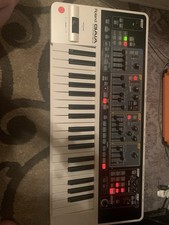 Roland GAIA SH-01 Keyboard Synthesizer