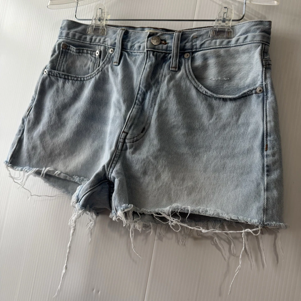 Pantalones cortos de mezclilla relajados Madewell para mujer talla 27 azul lavado Foto 4 de 4