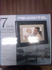 Pandigital 7" inch LCD Digital Photo Picture Frame W/Remote Control