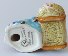 Beswick ~ Beatrix Potter~  HUNCA MUNCA  ~BP 1a Gold Circle * PRODUCTION FAULT*