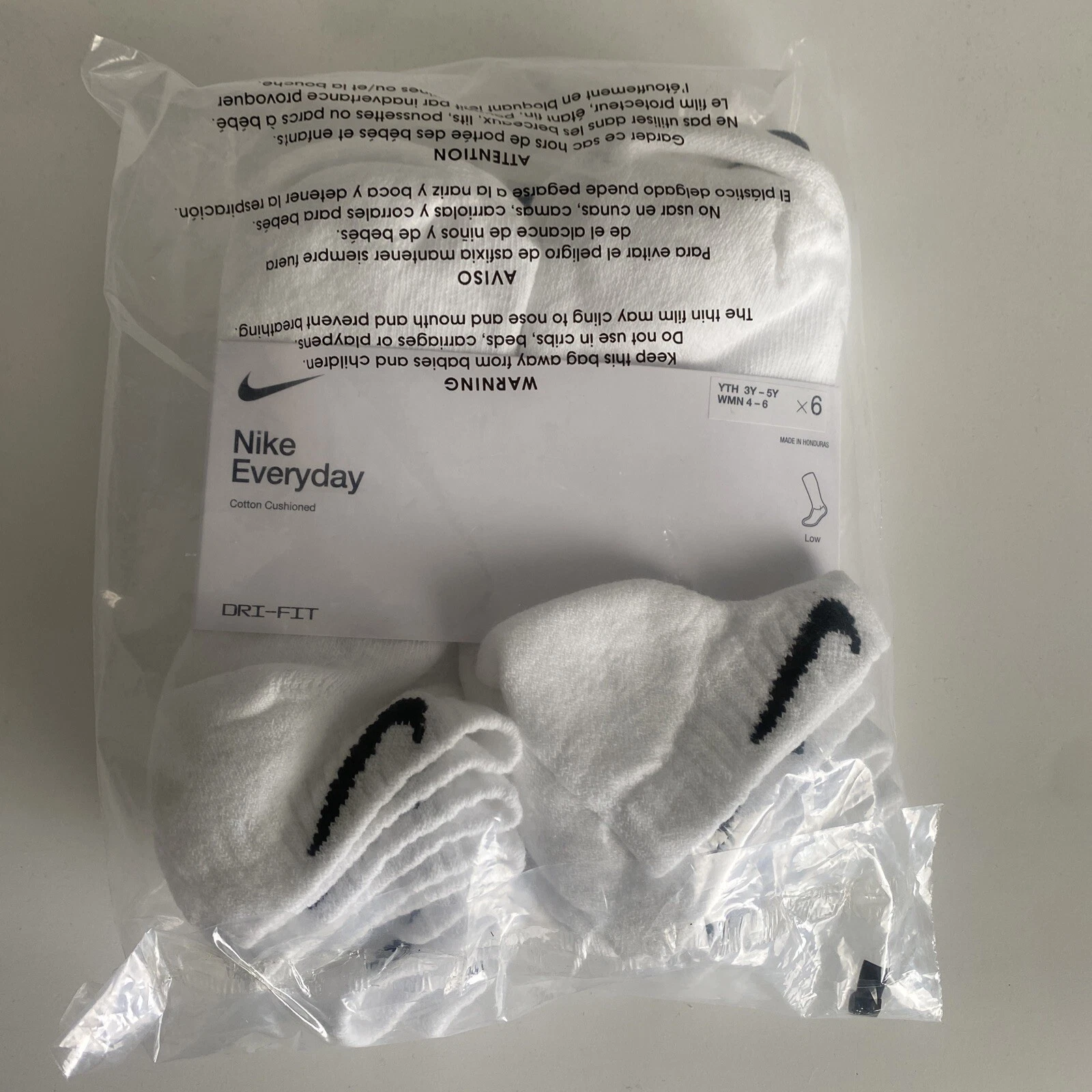 Nike Everyday Cotton Cushioned Dri-fit Socks, White/Black, Size YTH 3Y-5Y W 4-6