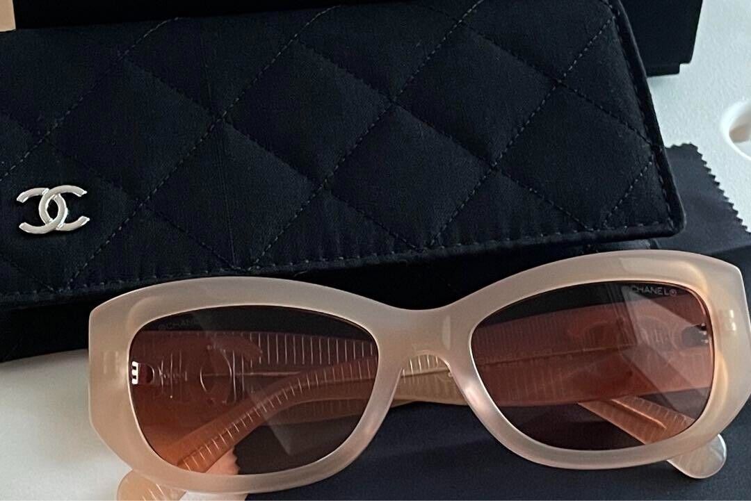 Chanel 5493 Sunglasses Dark Tortoise/Brown Rectangle Women