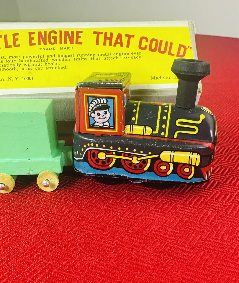 Tren de juguete para niños de colección años 50 El pequeño motor que podría Japón hojalata litografía y madera RARO Foto 2 de 4