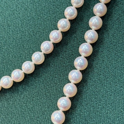 Mikimoto rosa weiße Perlenkette 7-7,5 mm 18 Karat Gold 51 Zoll 130 cm lang verpackt - Bild 5 von 10