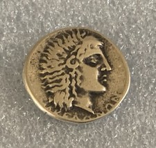 Commemorative Greek Silver Tone Coin. J17 136