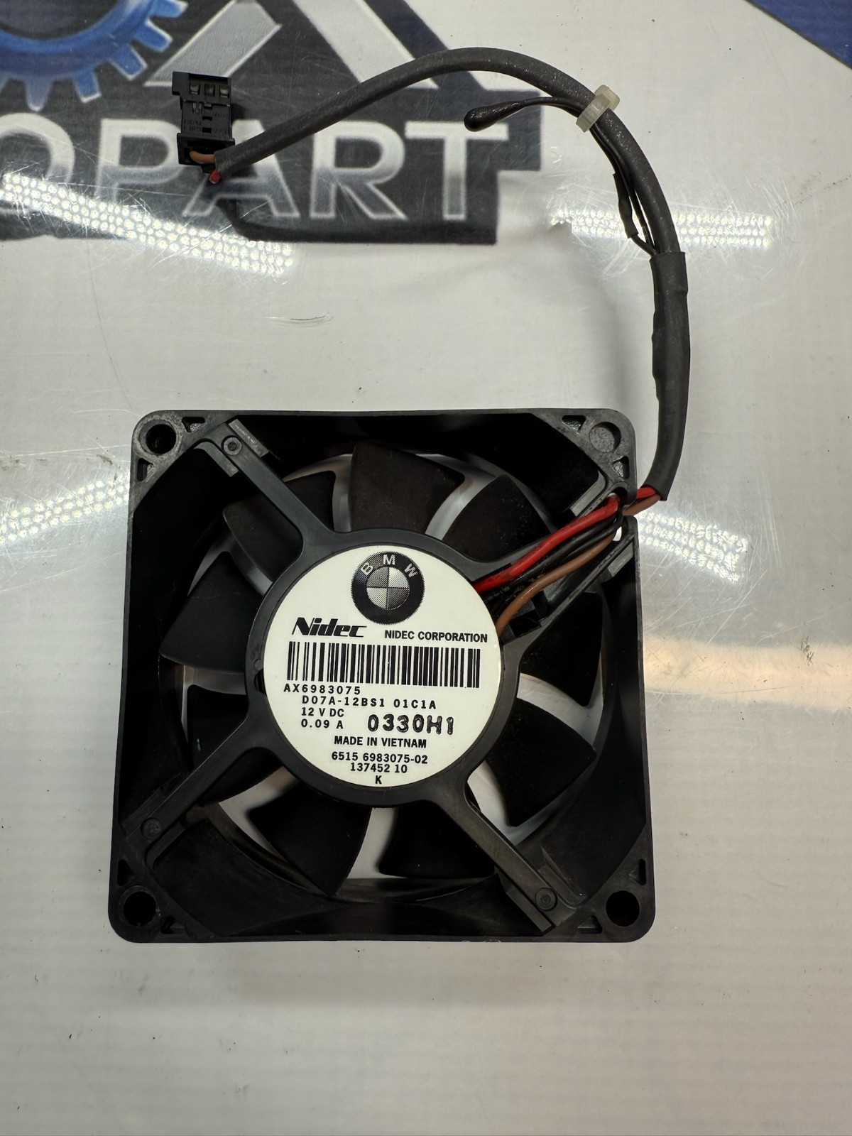 09-16 BMW F10 F01 535i 550i 750i Rear Amp Amplifier Cooling Fan Unit 6983075 OEM