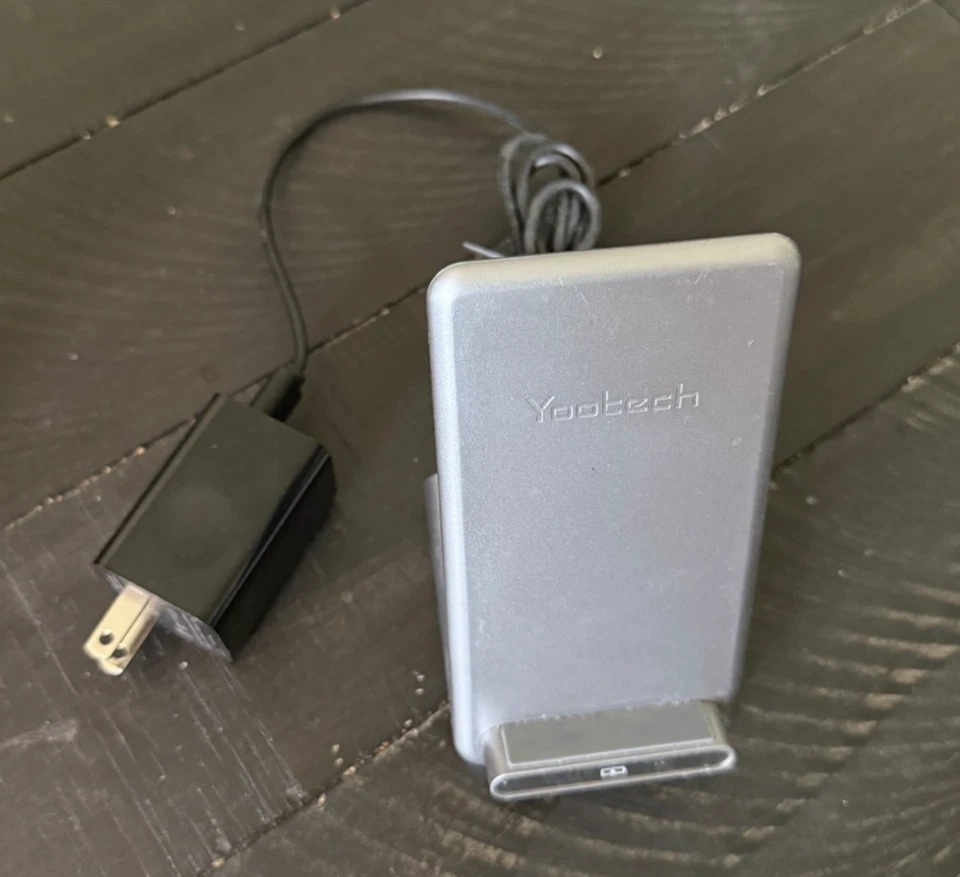 Soporte de carga inalámbrico Yootech LX3 5 vatios 7,5 vatios 10 vatios 15 vatios Foto 2 de 4