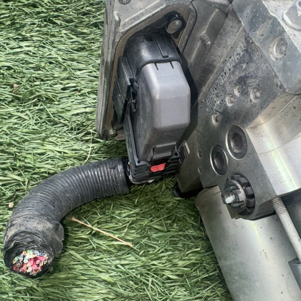 ✅2008 CHEVROLET TAHOE YUKON ГИБРИДНЫЙ АНТИБЛОКИРОВОЧНЫЙ ТОРМОЗ ABS НАСОС БЛОК 25989803 - Изображение 3 из 4