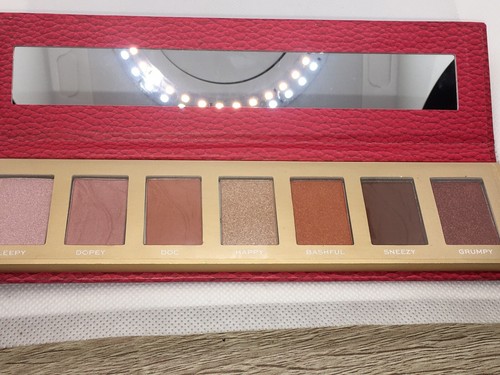 I heart revolution snow white and the seven dwarfs mini palette new in box - Picture 8 of 12