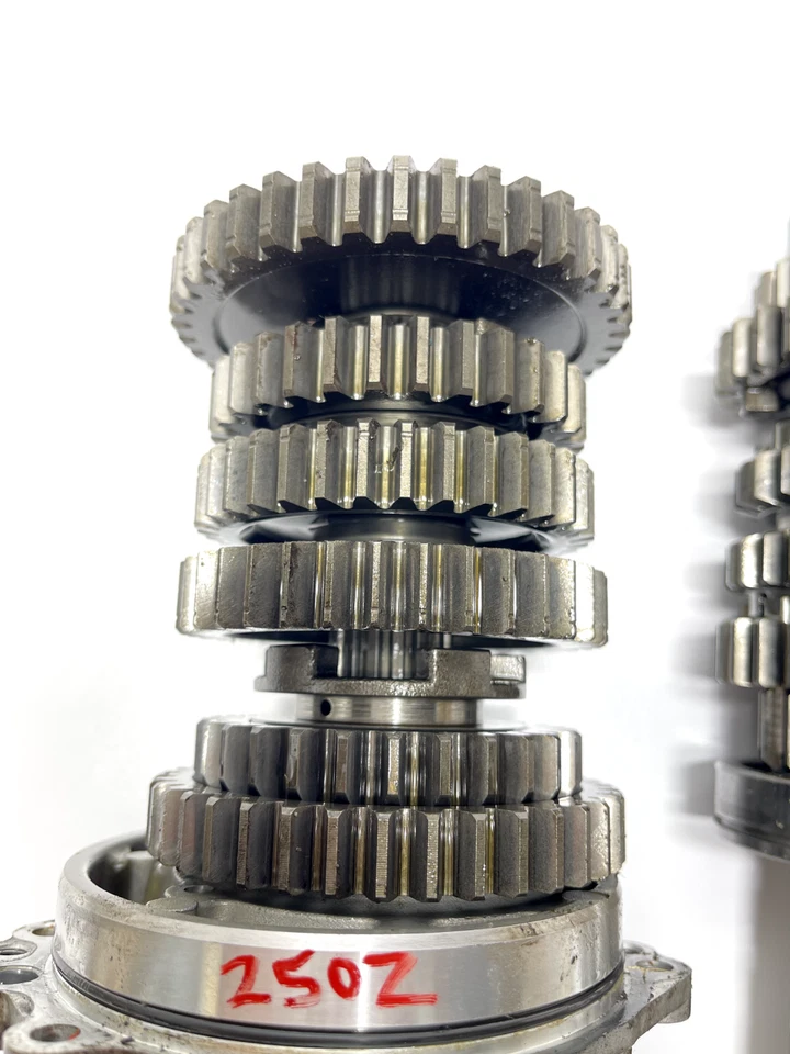 Engranajes de transmisión OEM Suzuki GSXR 600 2006 2007 Foto 3 de 4