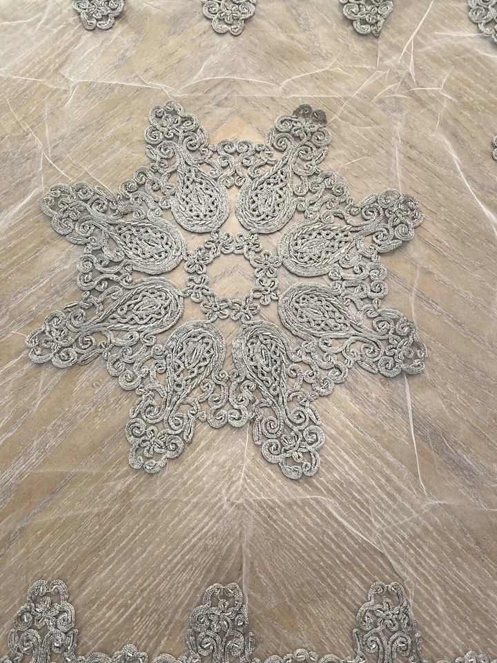 embroidery table cover Set 5 pic Fully velvet Bead Handmade Christmas Tablecloth - Image 4 of 4