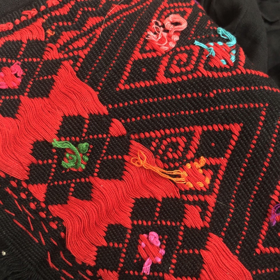 Boho Peasant Blouse Size Medium Red Ethnic Embroidery Black Lightweight