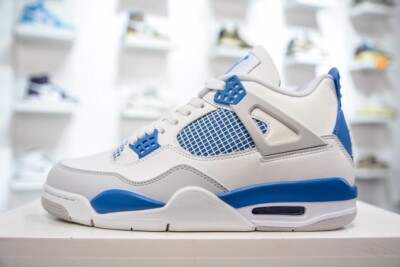 Size 7 - Air Jordan 4 Retro 2024 Military Blue for sale