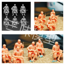 3D Printed 1/72 WWII German Vehicle Mounted Winter Coat Soldier 6-Person Plain