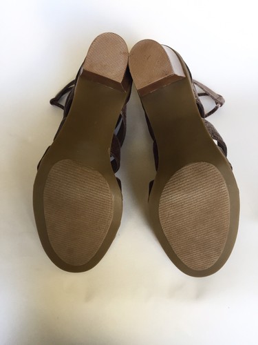 NWOB $100 Steve Madden Bensin Velvet Taupe Lace Up Sandal Booties Size9.5 Zipper - Picture 10 of 11